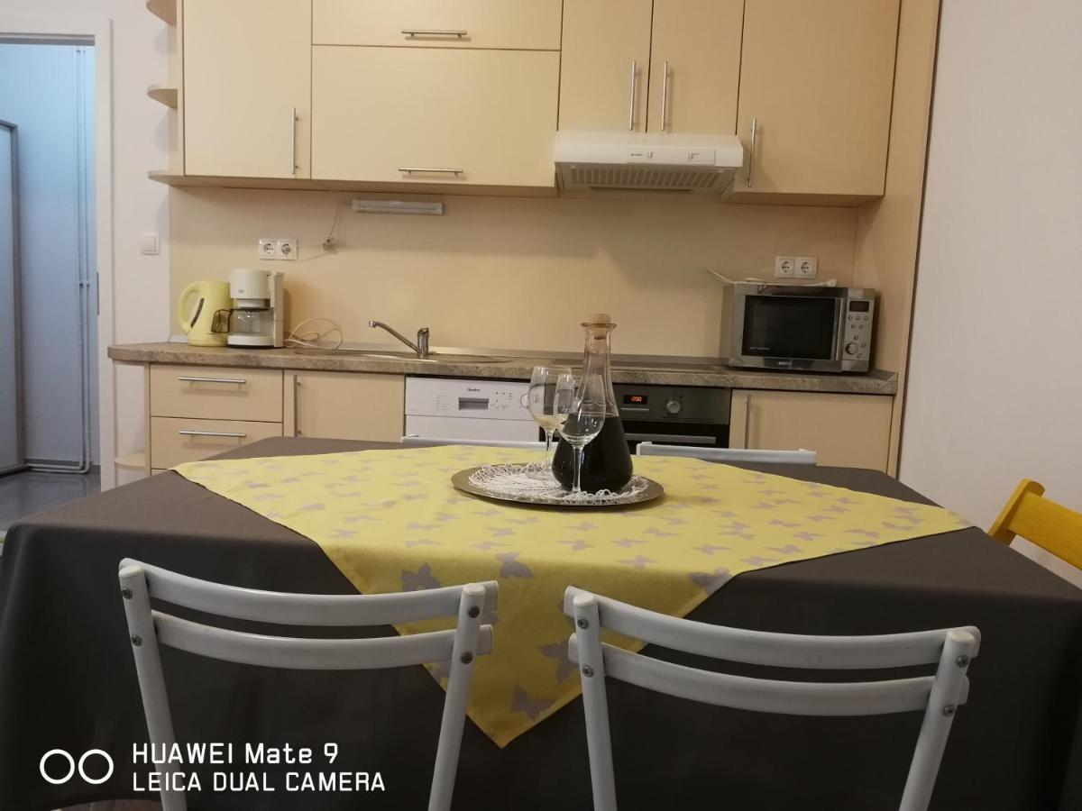 Angelina Apartman Kaštela Buitenkant foto