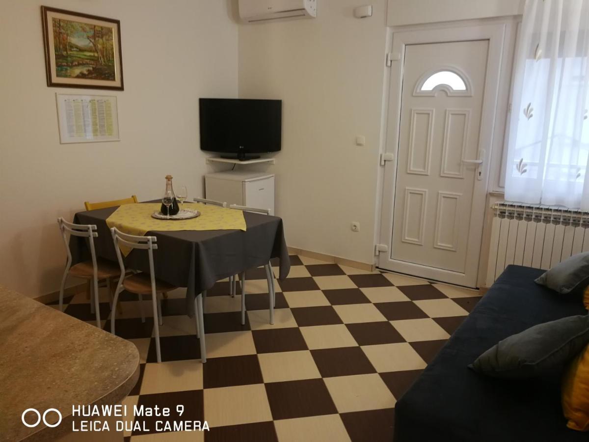 Angelina Apartman Kaštela Buitenkant foto